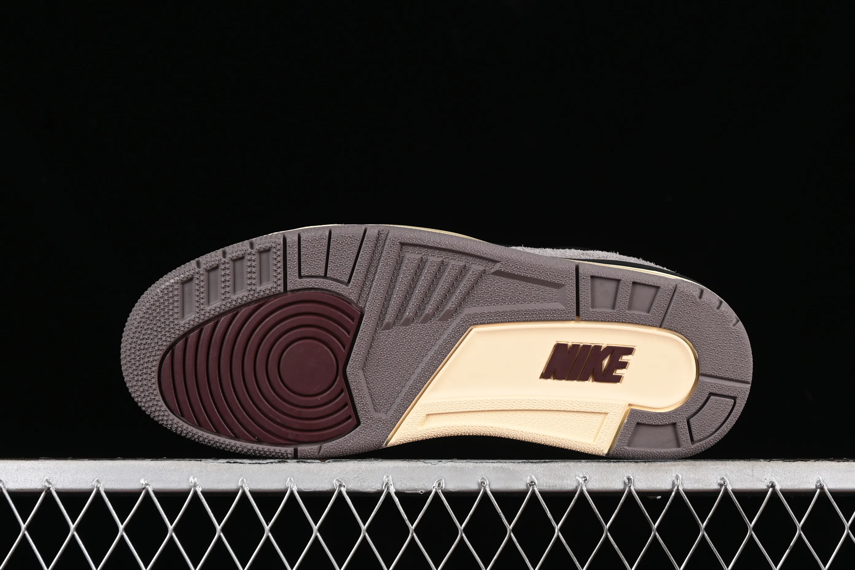 All categories Air Jordan Jordan series basketball shoes Air Jordan 3 foreign trade version A Ma Maniere x Air Jordan 3 Retro "Black" AJ3 Joe 3 joint model FZ4811-001